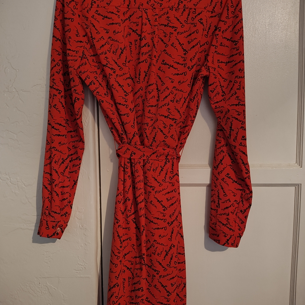 Banana Republic Red Script Pattern Dress - Picture 2 of 3